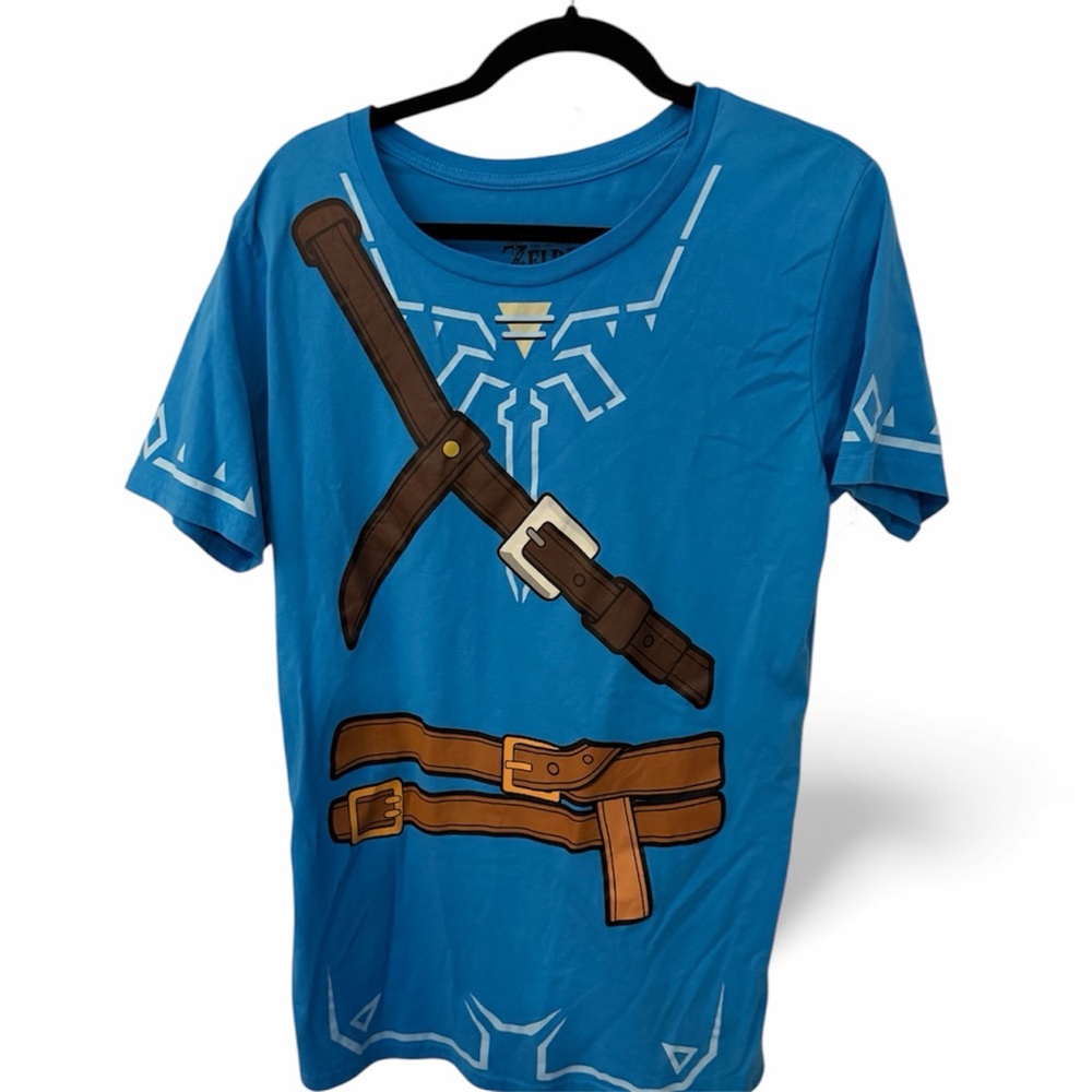 Nintendo, the legend of Zelda breath of the wild T-shirt 2017 size extra large - Picture 1 of 6